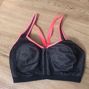 Victoria’s Secret sports bra size 34 DD